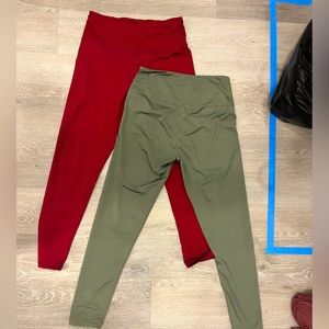 TWO SHEIN leggings size sm